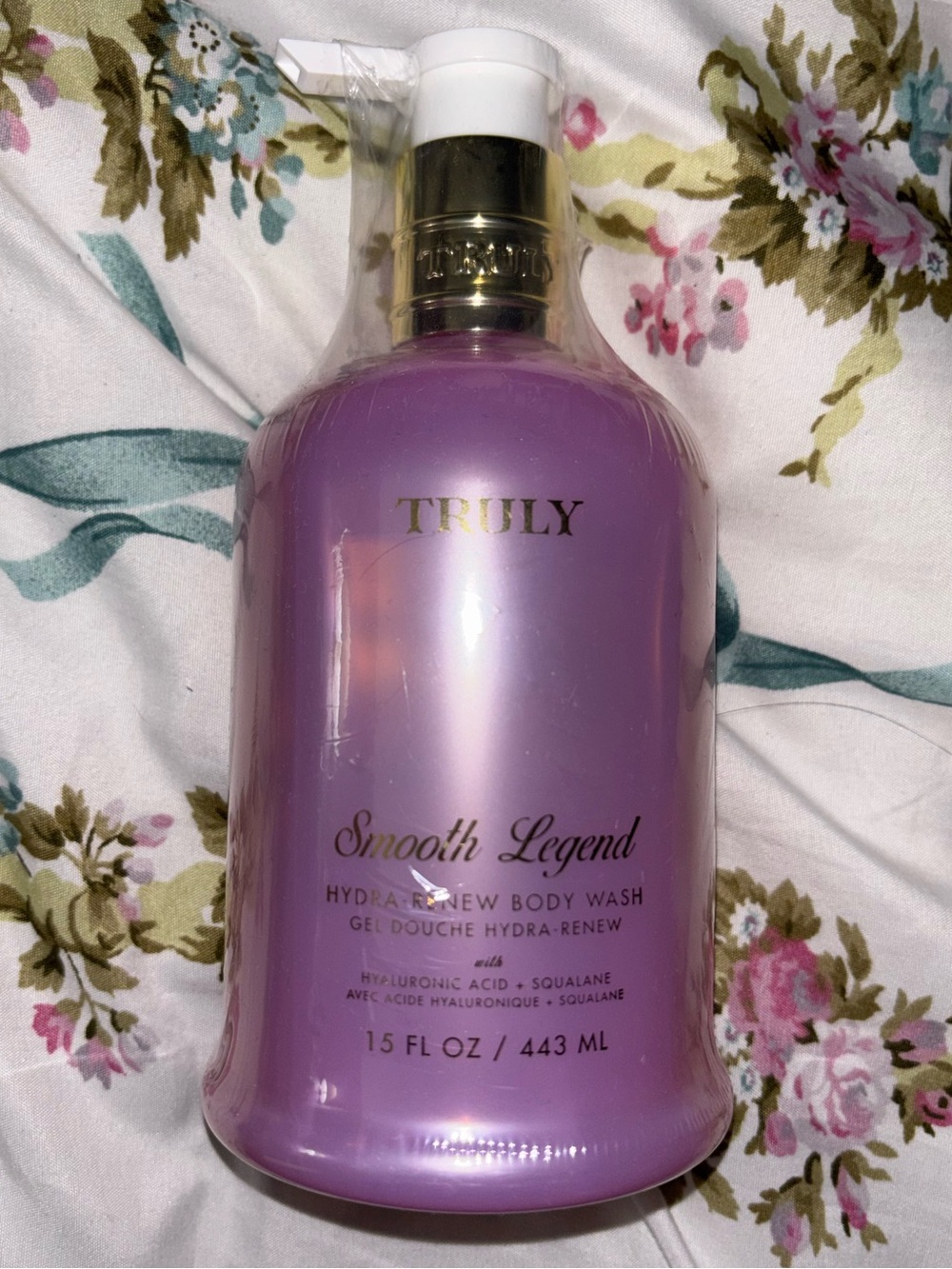 TRULY -  Smooth Legend Hydrating Body Wash